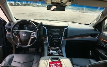 Cadillac Escalade IV, 2015 год, 5 190 000 рублей, 12 фотография