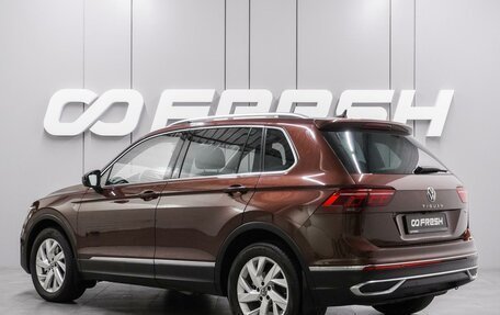 Volkswagen Tiguan II, 2021 год, 3 199 000 рублей, 2 фотография