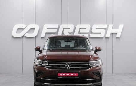 Volkswagen Tiguan II, 2021 год, 3 199 000 рублей, 3 фотография