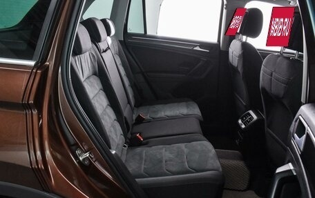 Volkswagen Tiguan II, 2021 год, 3 199 000 рублей, 7 фотография