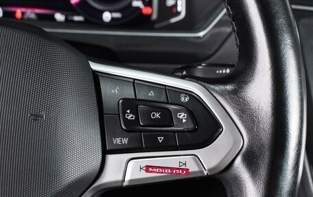 Volkswagen Tiguan II, 2021 год, 3 199 000 рублей, 17 фотография