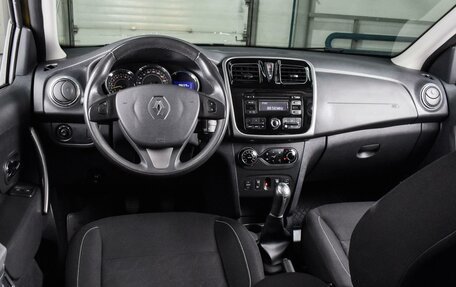 Renault Sandero II рестайлинг, 2016 год, 989 000 рублей, 6 фотография