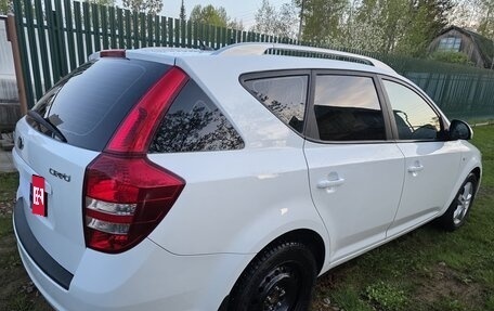 KIA cee'd I рестайлинг, 2009 год, 695 000 рублей, 4 фотография