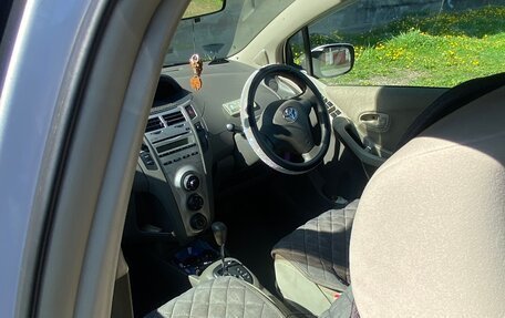 Toyota Vitz, 2008 год, 649 000 рублей, 4 фотография