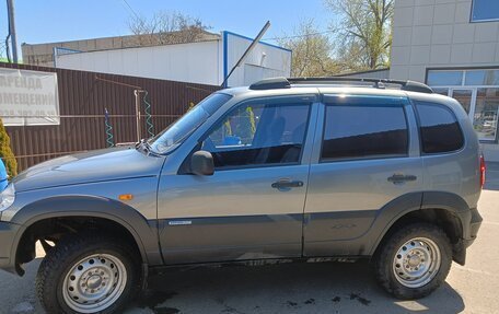Chevrolet Niva I рестайлинг, 2009 год, 400 000 рублей, 3 фотография