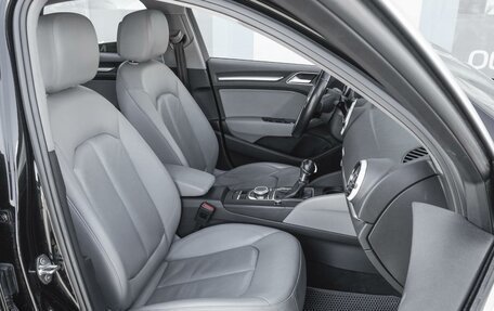 Audi A3, 2017 год, 2 399 000 рублей, 9 фотография
