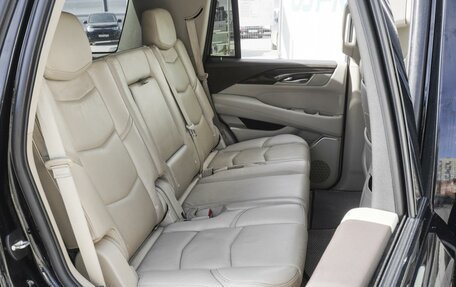 Cadillac Escalade IV, 2015 год, 5 219 000 рублей, 7 фотография