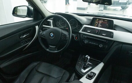 BMW 3 серия, 2013 год, 1 398 000 рублей, 14 фотография