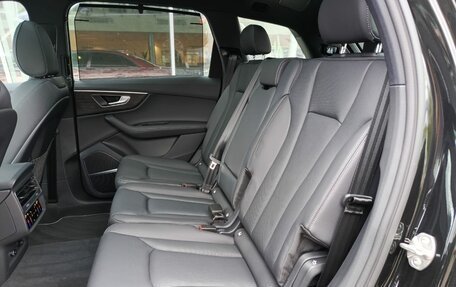 Audi Q7, 2024 год, 12 100 000 рублей, 15 фотография