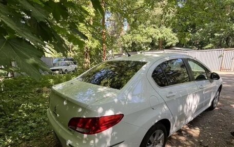 Peugeot 408 I рестайлинг, 2012 год, 650 000 рублей, 3 фотография