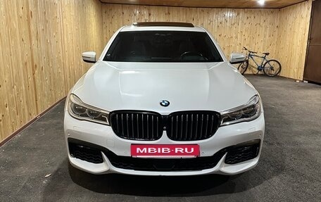 BMW 7 серия, 2016 год, 3 850 000 рублей, 6 фотография