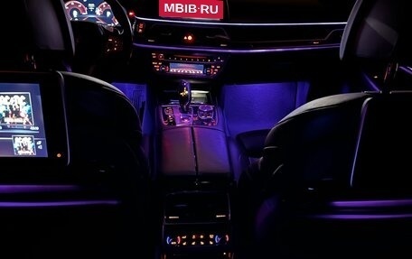 BMW 7 серия, 2016 год, 3 850 000 рублей, 9 фотография