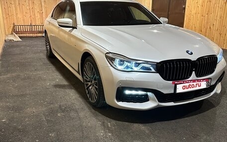 BMW 7 серия, 2016 год, 3 850 000 рублей, 11 фотография