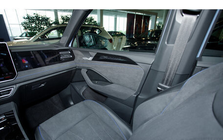 Volkswagen Tiguan, 2024 год, 5 190 000 рублей, 21 фотография
