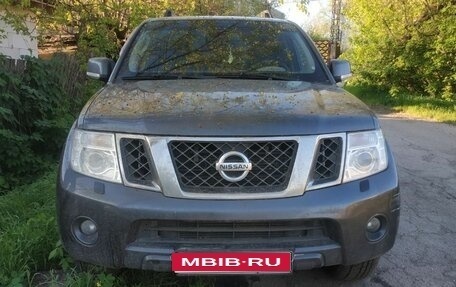 Nissan Pathfinder, 2013 год, 1 350 000 рублей, 1 фотография