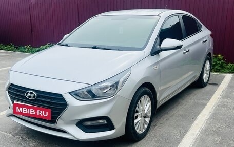 Hyundai Solaris II рестайлинг, 2017 год, 1 200 000 рублей, 3 фотография