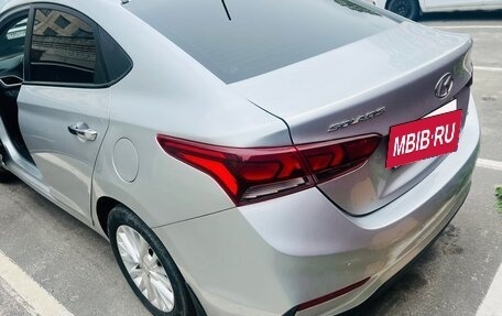 Hyundai Solaris II рестайлинг, 2017 год, 1 200 000 рублей, 8 фотография