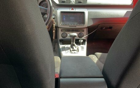 Volkswagen Passat B6, 2007 год, 650 000 рублей, 3 фотография