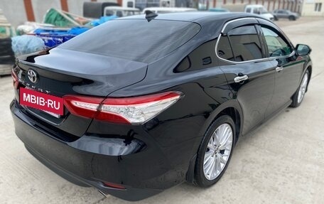 Toyota Camry, 2019 год, 2 900 000 рублей, 5 фотография