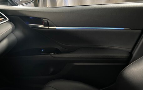 Toyota Camry, 2019 год, 2 900 000 рублей, 20 фотография