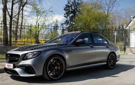 Mercedes-Benz E-Класс AMG, 2018 год, 7 990 000 рублей, 3 фотография