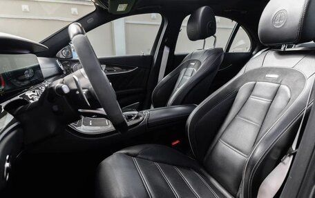 Mercedes-Benz E-Класс AMG, 2018 год, 7 990 000 рублей, 10 фотография