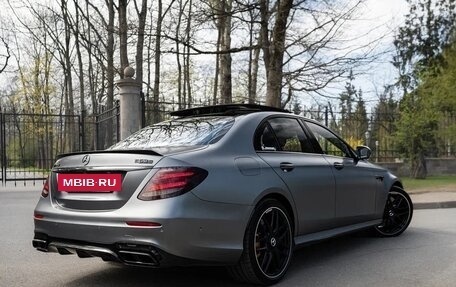 Mercedes-Benz E-Класс AMG, 2018 год, 7 990 000 рублей, 7 фотография