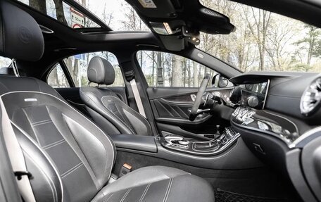Mercedes-Benz E-Класс AMG, 2018 год, 7 990 000 рублей, 24 фотография