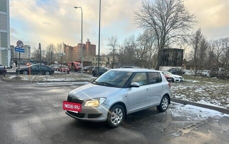 Skoda Fabia II, 2014 год, 590 000 рублей, 3 фотография