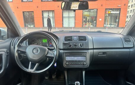 Skoda Fabia II, 2014 год, 590 000 рублей, 11 фотография