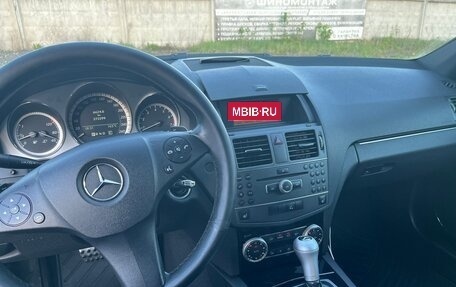 Mercedes-Benz C-Класс, 2010 год, 950 000 рублей, 11 фотография