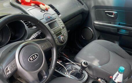 KIA Soul I рестайлинг, 2011 год, 600 000 рублей, 5 фотография