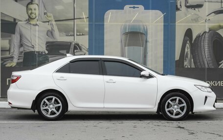 Toyota Camry, 2016 год, 1 849 000 рублей, 5 фотография