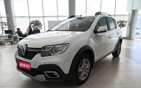 Renault Sandero II рестайлинг, 2020 год, 1 122 000 рублей, 1 фотография