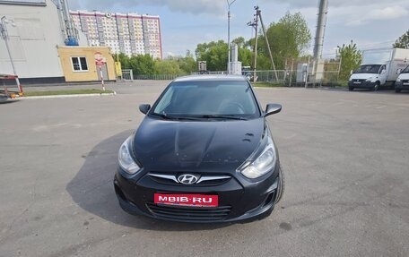 Hyundai Solaris II рестайлинг, 2011 год, 459 000 рублей, 1 фотография