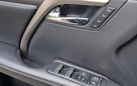 Lexus RX IV рестайлинг, 2019 год, 5 100 000 рублей, 8 фотография