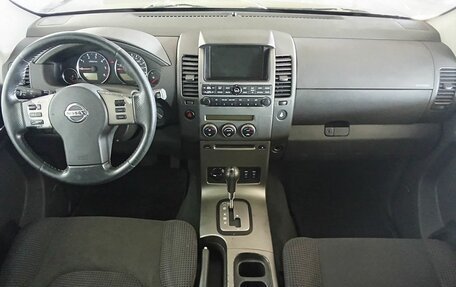 Nissan Pathfinder, 2008 год, 1 055 000 рублей, 11 фотография