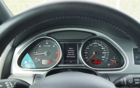 Audi Q7, 2010 год, 1 860 000 рублей, 11 фотография