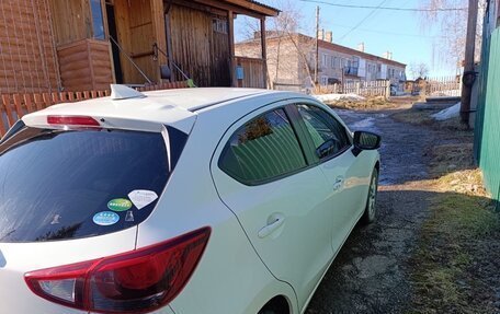 Mazda Demio IV, 2016 год, 1 250 000 рублей, 4 фотография