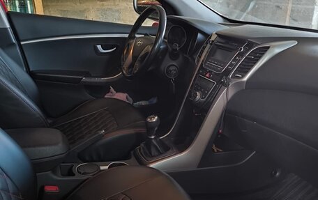 Hyundai i30 II рестайлинг, 2011 год, 1 000 000 рублей, 5 фотография