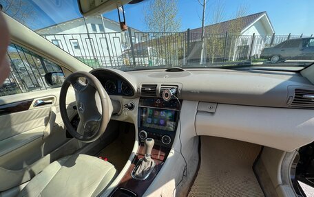 Mercedes-Benz C-Класс, 2005 год, 670 000 рублей, 5 фотография