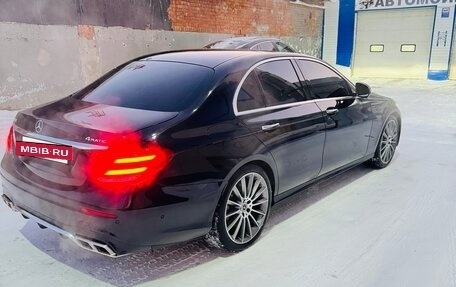 Mercedes-Benz E-Класс, 2018 год, 5 100 000 рублей, 6 фотография