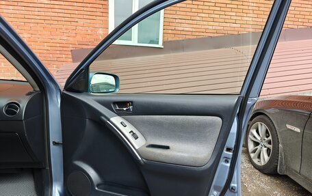 Toyota Matrix, 2004 год, 650 000 рублей, 7 фотография