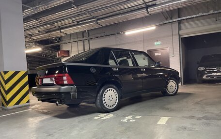 Alfa Romeo 75 I рестайлинг, 1990 год, 2 000 000 рублей, 11 фотография