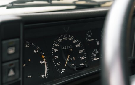 Alfa Romeo 75 I рестайлинг, 1990 год, 2 000 000 рублей, 6 фотография