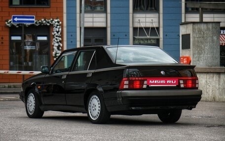 Alfa Romeo 75 I рестайлинг, 1990 год, 2 000 000 рублей, 2 фотография