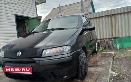 Fiat Punto III Punto Evo рестайлинг, 2000 год, 255 000 рублей, 4 фотография
