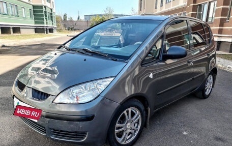 Mitsubishi Colt VI рестайлинг, 2006 год, 428 888 рублей, 6 фотография