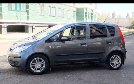 Mitsubishi Colt VI рестайлинг, 2006 год, 428 888 рублей, 10 фотография