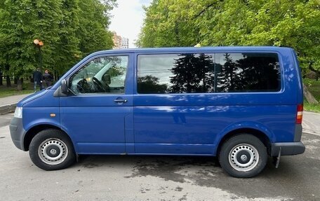 Volkswagen Transporter T5 рестайлинг, 2005 год, 1 400 000 рублей, 9 фотография